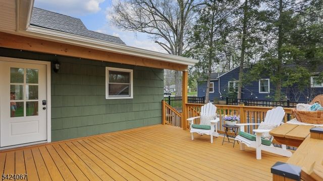 134 W Oak St, Bernards Twp., NJ 07920