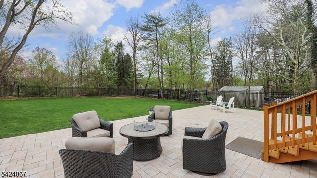 134 W Oak St, Bernards Twp., NJ 07920