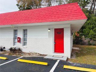 1308 LEXINGTON COURT, Tampa, FL 33612