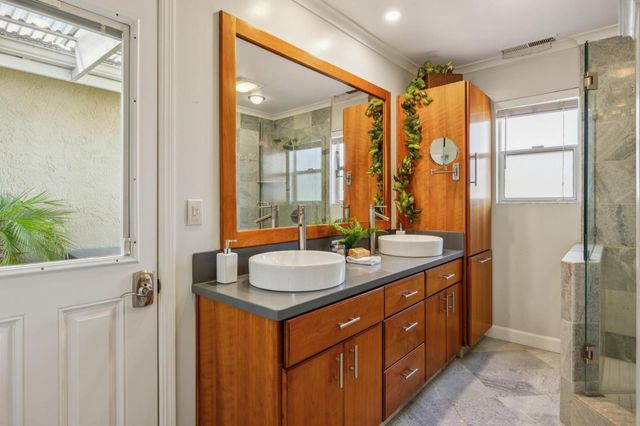 333 Schroeder Street, Sunnyvale, CA 94085