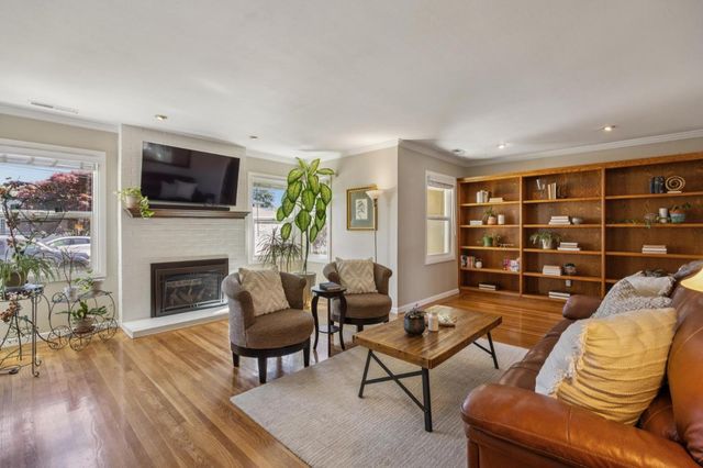 333 Schroeder Street, Sunnyvale, CA 94085