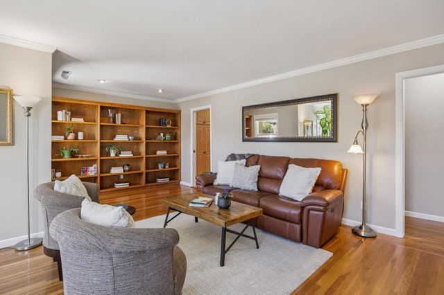 333 Schroeder Street, Sunnyvale, CA 94085