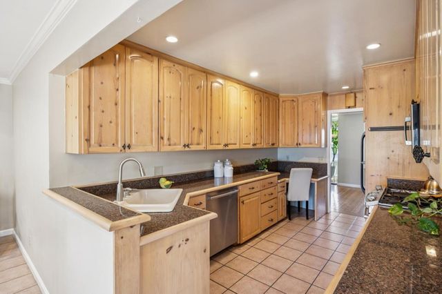 333 Schroeder Street, Sunnyvale, CA 94085