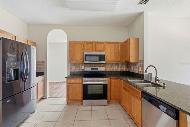 507 GREG STREET, Valrico, FL 33594