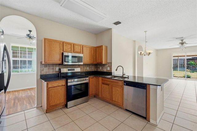 507 GREG STREET, Valrico, FL 33594
