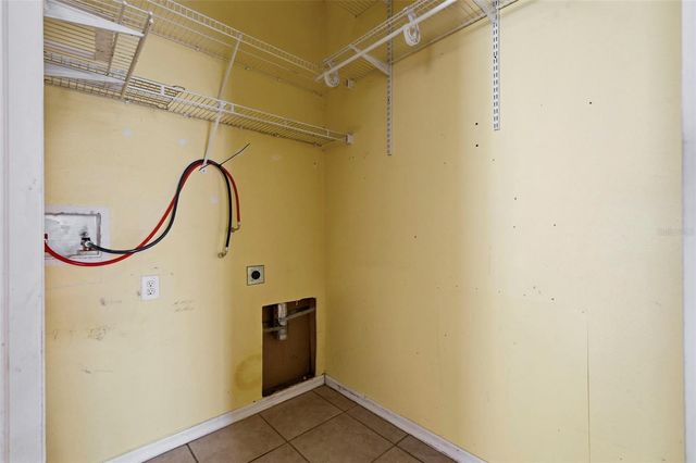 507 GREG STREET, Valrico, FL 33594