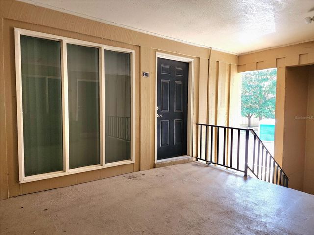 507 NW 39TH RD 237, Gainesville, FL 32607
