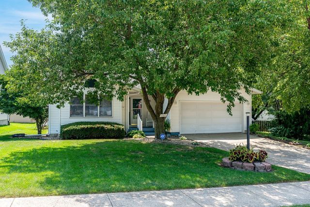 3305 W 66th Street, Davenport, IA 52806
