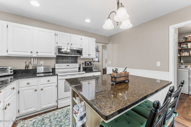 701 Orchid Street, Whiting, NJ 08759