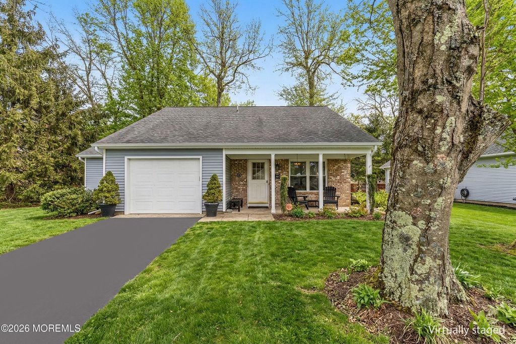 701 Orchid Street, Whiting, NJ 08759