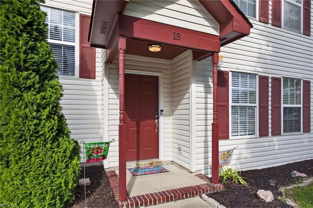 15 Tripp TER, Hampton, VA 23666