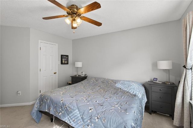 15 Tripp TER, Hampton, VA 23666