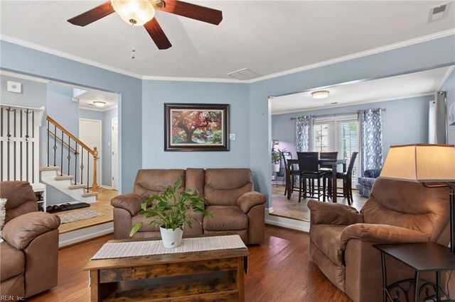 15 Tripp TER, Hampton, VA 23666