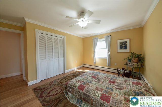 4882 Pine Grove Circle, Lower Macungie Twp, PA 18106