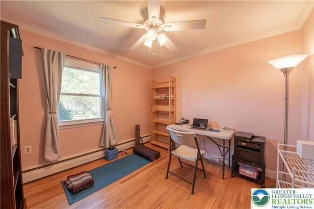 4882 Pine Grove Circle, Lower Macungie Twp, PA 18106
