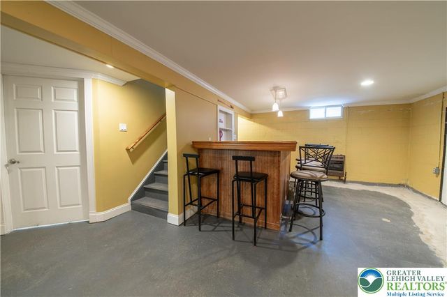 4882 Pine Grove Circle, Lower Macungie Twp, PA 18106