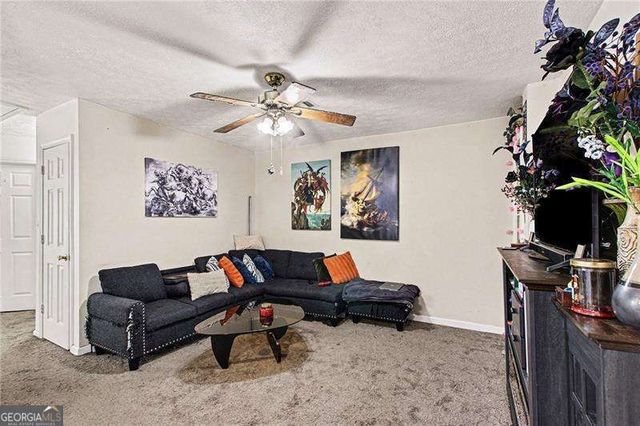 1015 Jefferson Highway, Winder, GA 30680