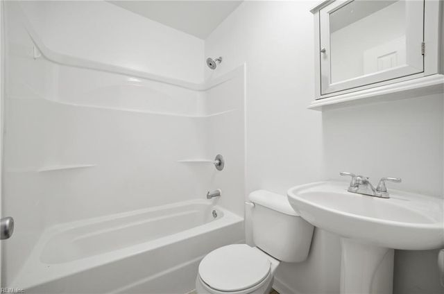 60 Greeneland BLVD, Portsmouth, VA 23701