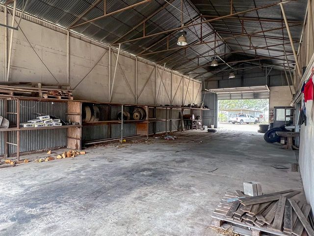 2143 Fm 1966, Maxwell, TX 78656