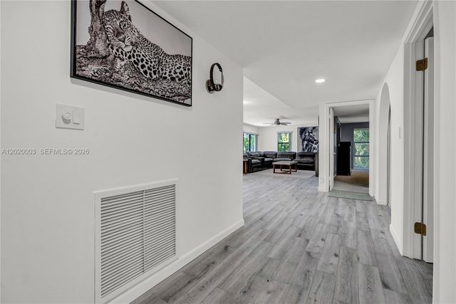 76 Isle Of Venice Dr C, Fort Lauderdale, FL 33301