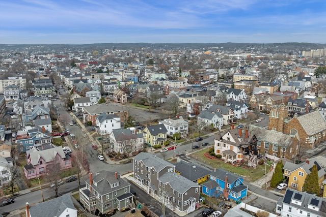 28 Baltimore St 4, Lynn, MA 01902