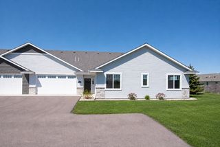3116 Bassett Drive, Mankato, MN 56001