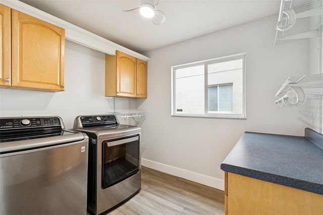 18154 SANDY POINTE DRIVE, Tampa, FL 33647