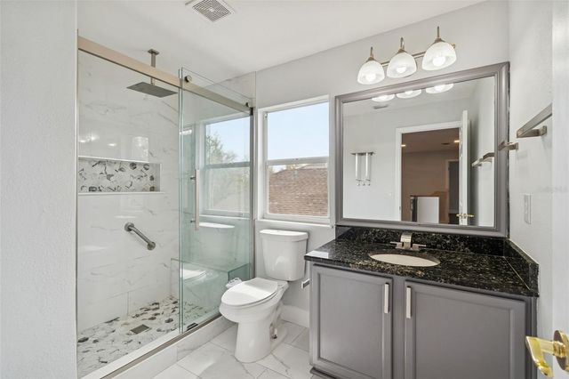 18154 SANDY POINTE DRIVE, Tampa, FL 33647