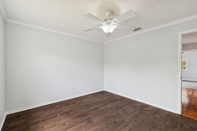 18154 SANDY POINTE DRIVE, Tampa, FL 33647