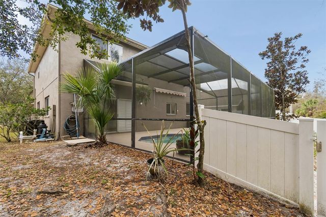 18154 SANDY POINTE DRIVE, Tampa, FL 33647