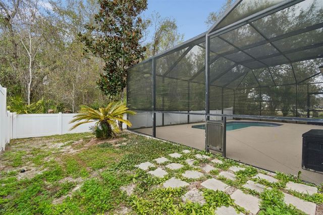 18154 SANDY POINTE DRIVE, Tampa, FL 33647