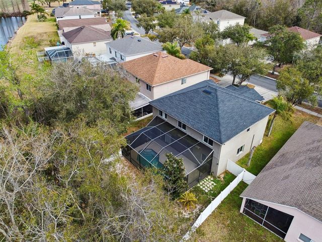 18154 SANDY POINTE DRIVE, Tampa, FL 33647