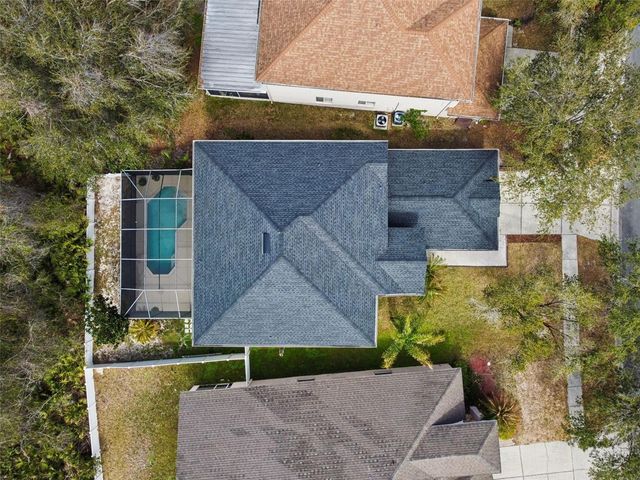 18154 SANDY POINTE DRIVE, Tampa, FL 33647