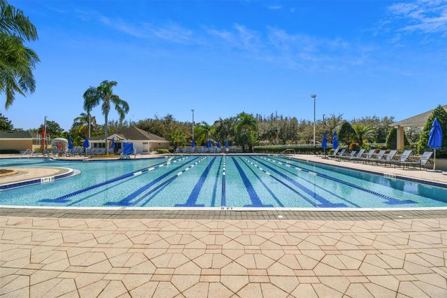 18154 SANDY POINTE DRIVE, Tampa, FL 33647