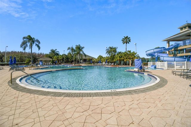 18154 SANDY POINTE DRIVE, Tampa, FL 33647