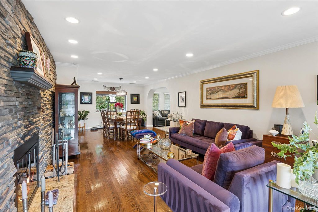 30 Range Drive, Merrick, NY 11566 — photo 4