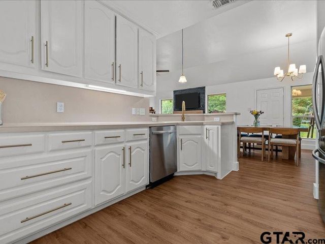 131 County Road 2234, Mineola, TX 75773