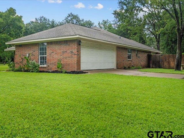 131 County Road 2234, Mineola, TX 75773