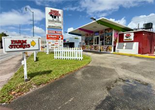 FARM STORE CORAL GABLES, Miami, FL 33134