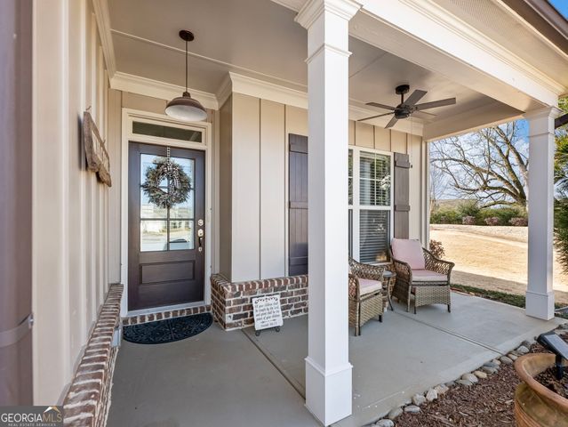 820 Lakeview Bend Circle, Jefferson, GA 30549