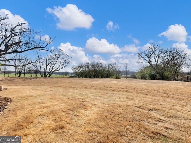 820 Lakeview Bend Circle, Jefferson, GA 30549