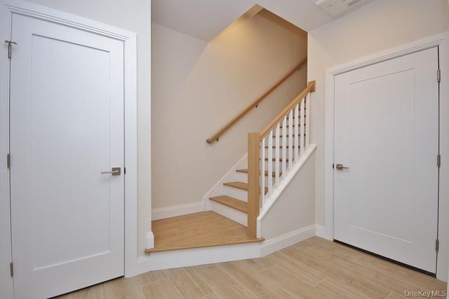 32 Andrews Lane, Sleepy Hollow, NY 10591