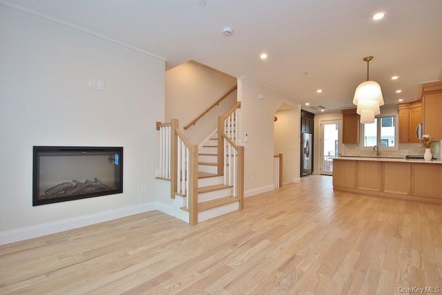 32 Andrews Lane, Sleepy Hollow, NY 10591