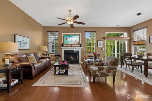 36 Einstein Way, East Windsor, NJ 08512