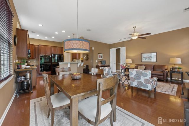 36 Einstein Way, East Windsor, NJ 08512