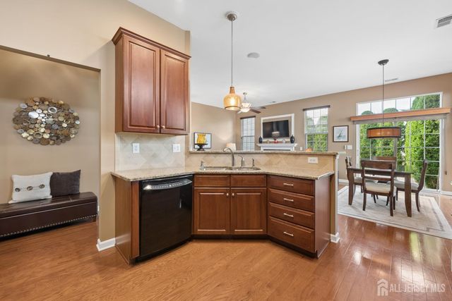 36 Einstein Way, East Windsor, NJ 08512