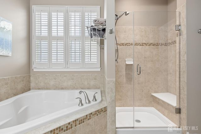 36 Einstein Way, East Windsor, NJ 08512