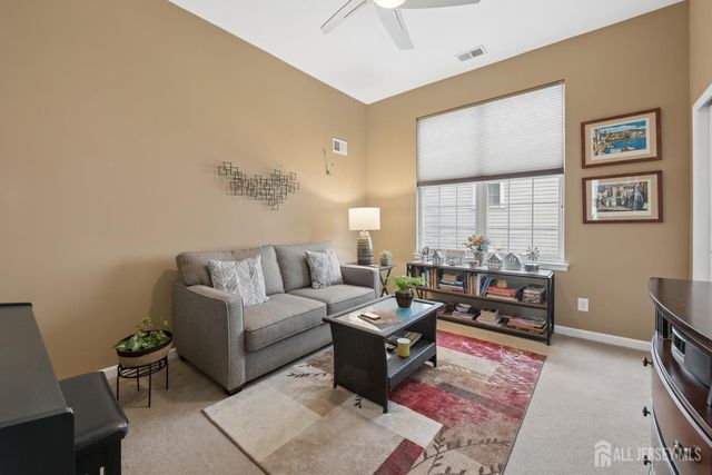 36 Einstein Way, East Windsor, NJ 08512