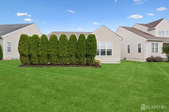 36 Einstein Way, East Windsor, NJ 08512