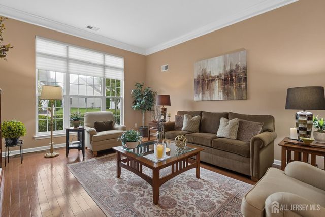 36 Einstein Way, East Windsor, NJ 08512